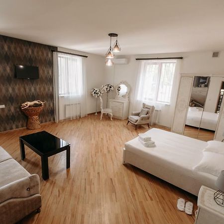 Castle Family Hotel Jerevan Exteriér fotografie